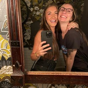 Meet your Posher, Abby